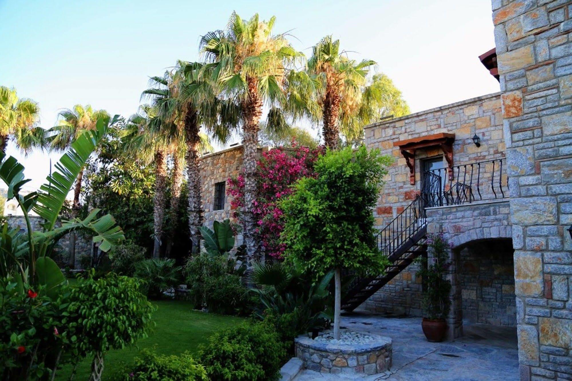 Yalikavak Marina Garden Hotel Exterior photo